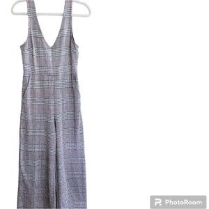 FOREVER 21 Glen Plaid VNeck Jumpsuit - S